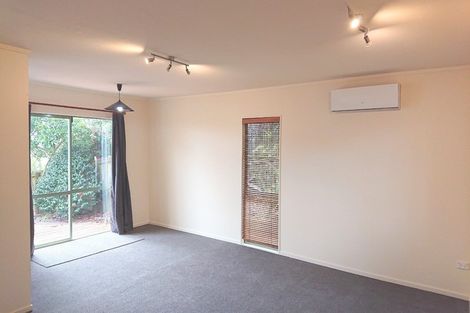 Photo of property in 2/12 Grenadine Place, Unsworth Heights, Auckland, 0632