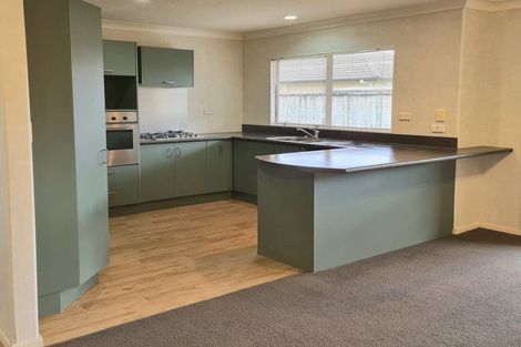 Photo of property in 3 Chesterfield Place, Rototuna, Hamilton, 3210