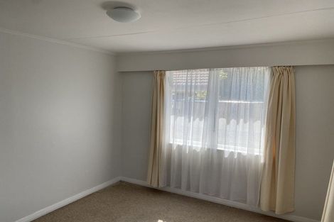 Photo of property in 5a Anderson Avenue, Point England, Auckland, 1072