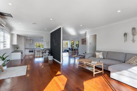 Photo of property in 20 Finnerty Avenue, Howick, Auckland, 2014