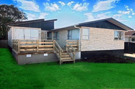 Photo of property in 14 Gambare Place, Wattle Downs, Auckland, 2103