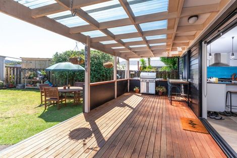 Photo of property in 219 Chartwell Avenue, Whangamata, 3620