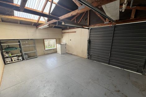 Photo of property in 27 Tawa Terrace, Tawa, Wellington, 5028