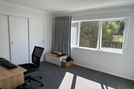 Photo of property in 8 Tainui Terrace, Tawa, Wellington, 5028