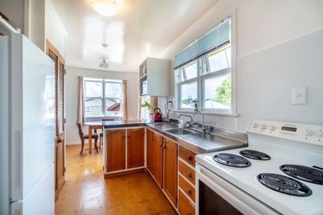 Photo of property in 21 Japonica Drive, Beach Haven, Auckland, 0626