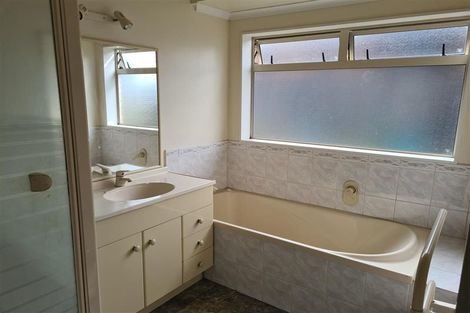 Photo of property in 9 Hereford Place, Grandview Heights, Hamilton, 3200