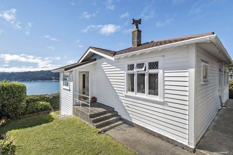 Photo of property in 111 Grafton Road, Roseneath, Wellington, 6011