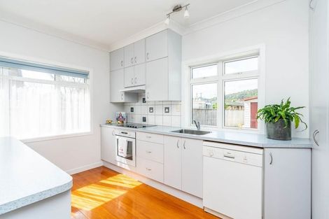 Photo of property in 1 Douglas Street, Kensington, Whangarei, 0112