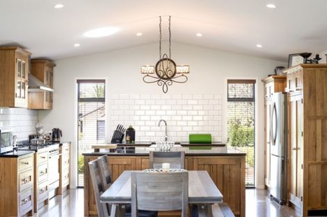 Photo of property in 11 Bronte Place, Leamington, Cambridge, 3432