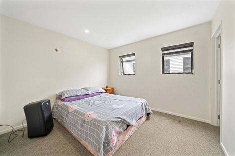 Photo of property in 10 Tapuwae Way, Mangere Bridge, Auckland, 2022