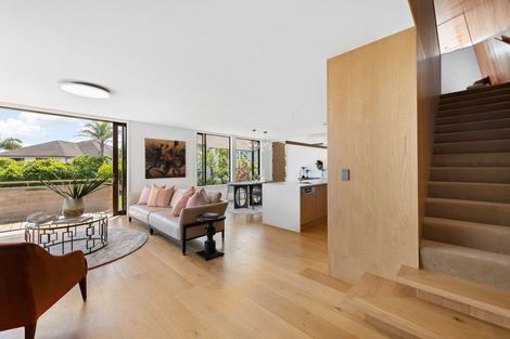 Photo of property in 8a Awarua Crescent, Orakei, Auckland, 1071