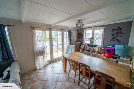 Photo of property in 21 Seabrook Avenue, New Lynn, Auckland, 0600