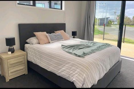 Photo of property in 3 Aquarius Lane, Langs Beach, 0582