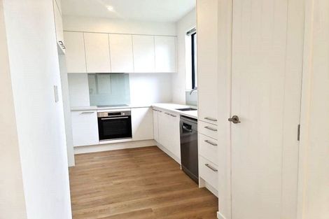 Photo of property in 42b Don Buck Road, Massey, Auckland, 0614