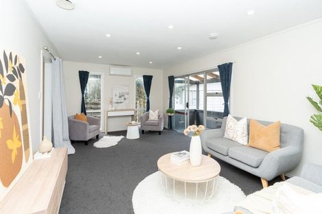 Photo of property in 418 Kahikatea Drive, Dinsdale, Hamilton, 3204