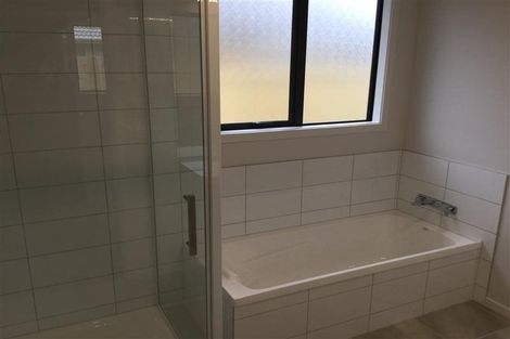 Photo of property in 8 Risinghurst Terrace, Lower Shotover, Queenstown, 9304