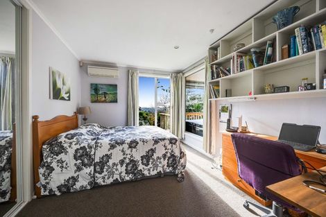Photo of property in 1135 Scenic Drive North, Swanson, Auckland, 0816