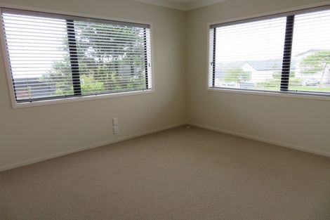 Photo of property in 26 Galbraith Greens, Silverdale, 0932