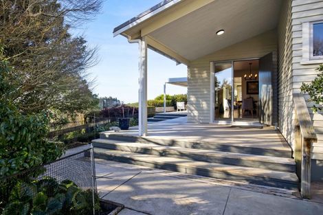 Photo of property in 561 Frankley Road, Hurworth, New Plymouth, 4371