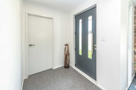 Photo of property in 30 Oldfield Lane, Marton, 4710