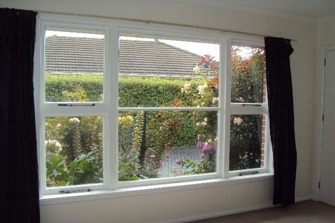 Photo of property in 32 Flower Street, Bryndwr, Christchurch, 8053