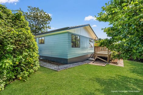 Photo of property in 7 Panzic Place, Glen Eden, Auckland, 0602