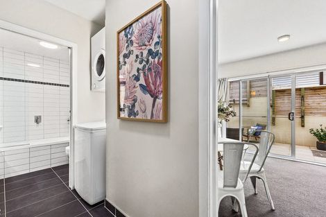 Photo of property in 16b Lincoln Avenue, Tawa, Wellington, 5028