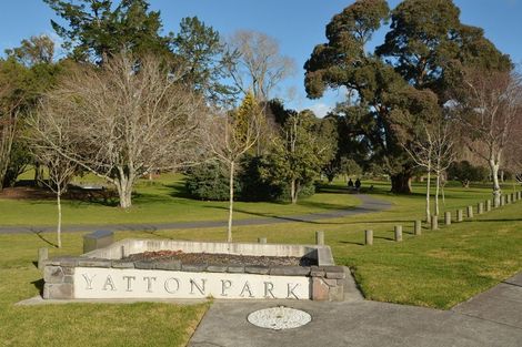 Photo of property in 18 Esk Street, Parkvale, Tauranga, 3112