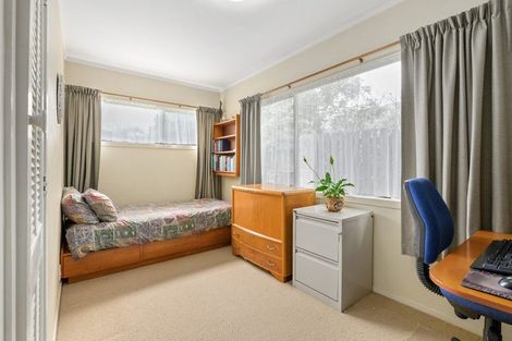 Photo of property in 48 Rutherford Street, Chedworth, Hamilton, 3210