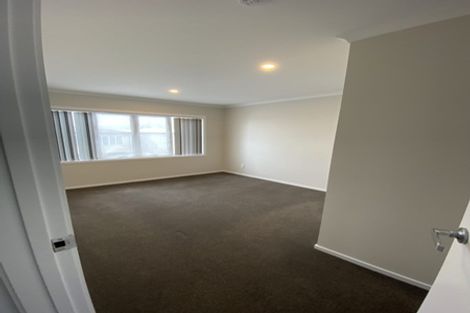 Photo of property in 32 Fernly Rise, Flat Bush, Auckland, 2019