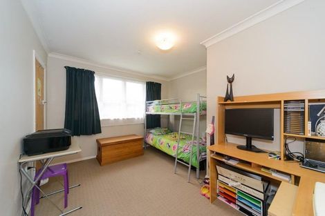 Photo of property in 5 Maxwells Line, Awapuni, Palmerston North, 4412