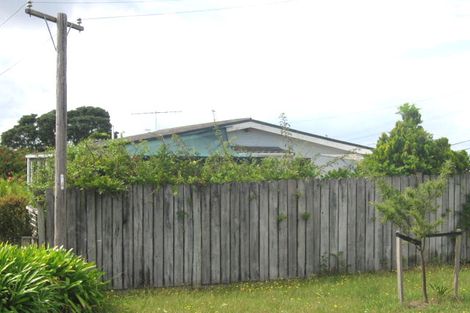 Photo of property in 8 Wattle Road, Oneroa, Waiheke Island, 1081