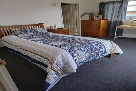 Photo of property in 99a Bolton Street, Blockhouse Bay, Auckland, 0600