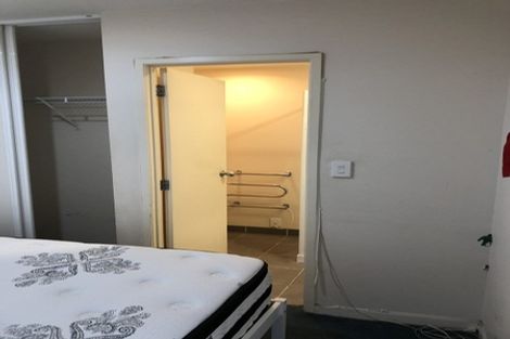 Photo of property in The Imperial Gardens Apartments, 718/135 Hobson Street, Auckland Central, Auckland, 1010