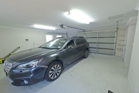 Photo of property in 30 Sandwich Road, St Andrews, Hamilton, 3200