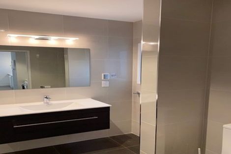 Photo of property in 1/19-23 Matipo Road, Mairangi Bay, Auckland, 0630