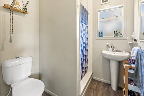 Photo of property in 19 Ward Place, Richmond Heights, Taupo, 3330