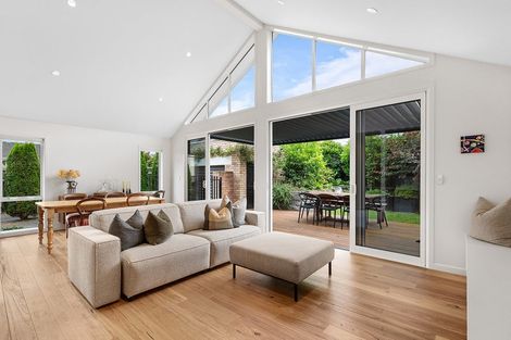 Photo of property in 4 Riverview Terrace, Fairfield, Hamilton, 3214