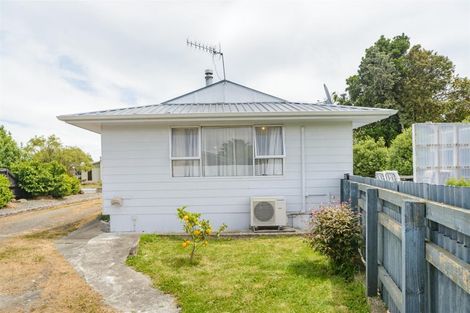 Photo of property in 6 Pain Street, Bulls, 4818