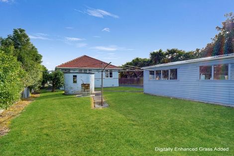 Photo of property in 3 Tyndall Street, Palmerston North, 4414