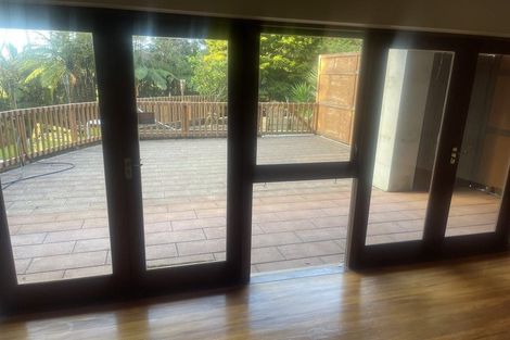 Photo of property in 71 Opanuku Road, Henderson Valley, Auckland, 0612