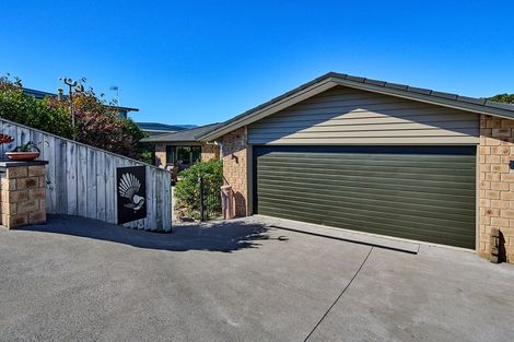 Photo of property in 6 Simpson Crescent, Raumati Beach, Paraparaumu, 5032