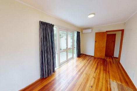 Photo of property in 11 Renfrew Place, Highbury, Palmerston North, 4412