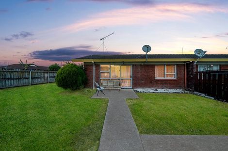Photo of property in 4/24 Robertson Road, Favona, Auckland, 2024