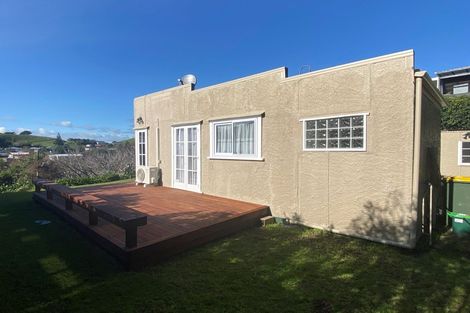 Photo of property in 54 Ngamotu Road, Moturoa, New Plymouth, 4310