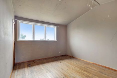 Photo of property in 4 Matipo Street, Castlecliff, Wanganui, 4501