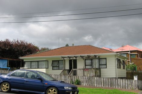 Photo of property in 4 Beatrix Street, Avondale, Auckland, 1026