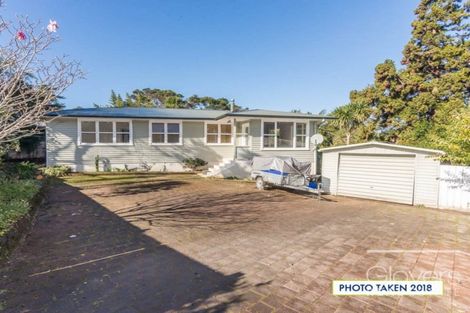Photo of property in 38 Lantana Road, Green Bay, Auckland, 0604