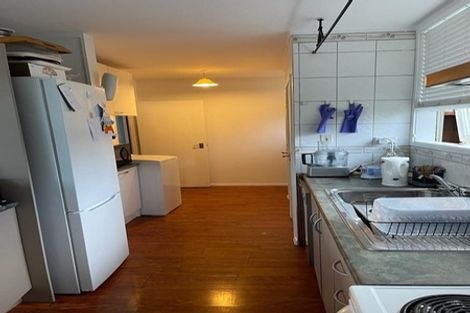 Photo of property in 13 Rickards Place, New Lynn, Auckland, 0600