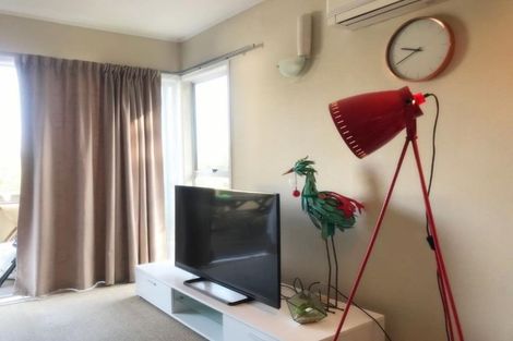 Photo of property in 2/24 Bonito Place, Bayview, Auckland, 0629